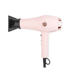 The quiet 1875 watt hir dryer